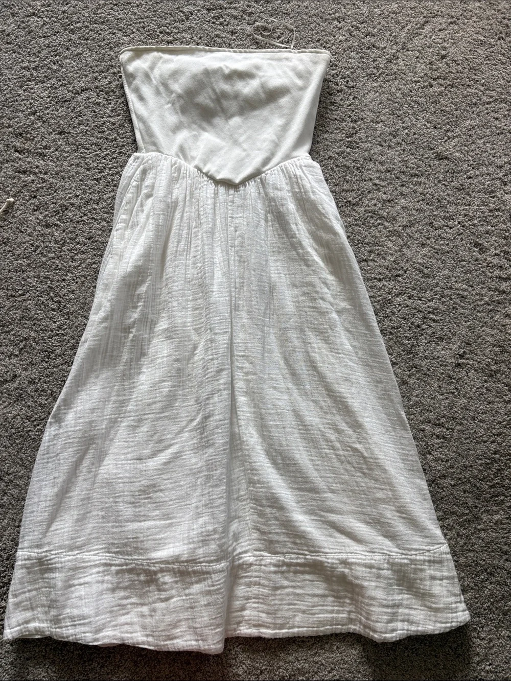 GAP White Strapless Ribbed Midi Dress - Picture 1 of 2
